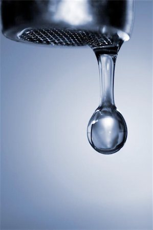 simsearch:400-04026996,k - Dripping tap, close up Stock Photo - Budget Royalty-Free & Subscription, Code: 400-06133260