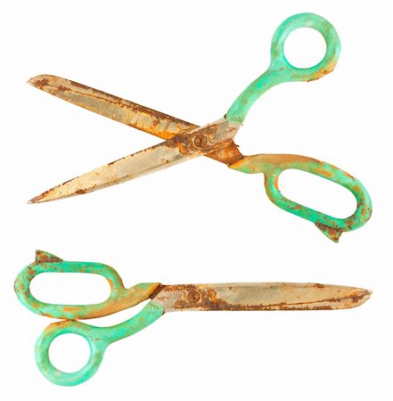 simsearch:400-07052460,k - Old rusty tailor scissors open and closed isolated on white background Photographie de stock - Aubaine LD & Abonnement, Code: 400-06142113