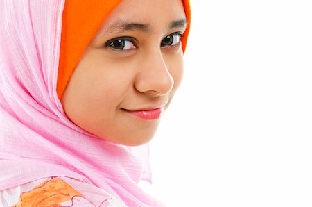 simsearch:400-06142860,k - Portrait of A Beautiful Muslim woman isolated on white Fotografie stock - Microstock e Abbonamento, Codice: 400-06142864