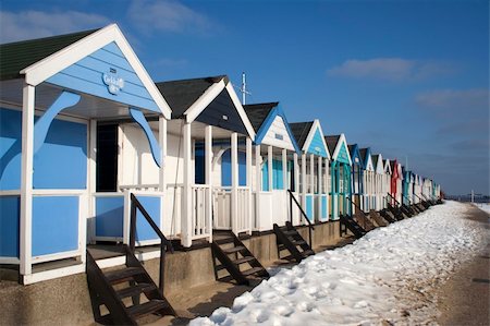 southwold - Beach Huts in the snow at Southwold, Suffolk, England Stock Photo - Budget Royalty-Free & Subscription, Code: 400-06143002