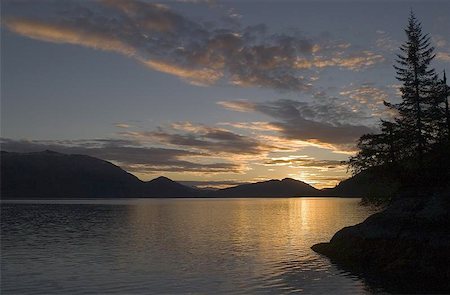 Sunrise at Shot-Gun Cove Alaska Foto de stock - Royalty-Free Super Valor e Assinatura, Número: 400-06143874