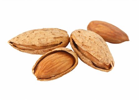simsearch:400-04173906,k - Almonds on a white background. Stock Photo - Budget Royalty-Free & Subscription, Code: 400-06178041