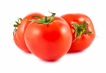 simsearch:400-07113791,k - Three ripe red tomatoes isolated on white background Foto de stock - Royalty-Free Super Valor e Assinatura, Número: 400-06178529