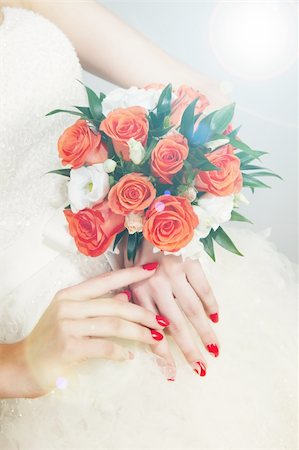 simsearch:400-04161971,k - bouquet in the hands of the bride Stock Photo - Budget Royalty-Free & Subscription, Code: 400-06170441