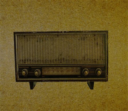 Radio retro on grunge paper background Stock Photo - Budget Royalty-Free & Subscription, Code: 400-06171787