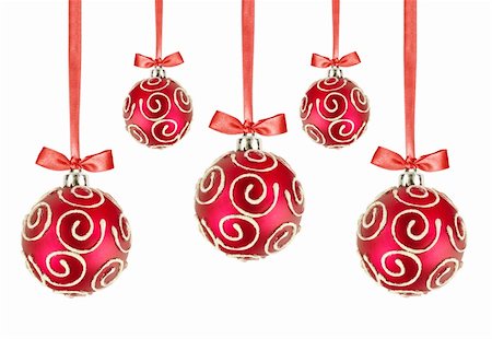 simsearch:400-05891304,k - Red Christmas balls with bows on white background Foto de stock - Royalty-Free Super Valor e Assinatura, Número: 400-06172936