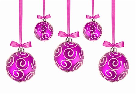 simsearch:400-04073863,k - Pink Christmas balls with bows on white background Photographie de stock - Aubaine LD & Abonnement, Code: 400-06172941