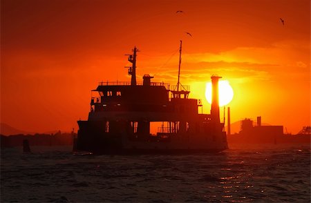 romantic sunset in Venice, Italy Photographie de stock - Aubaine LD & Abonnement, Code: 400-06173118