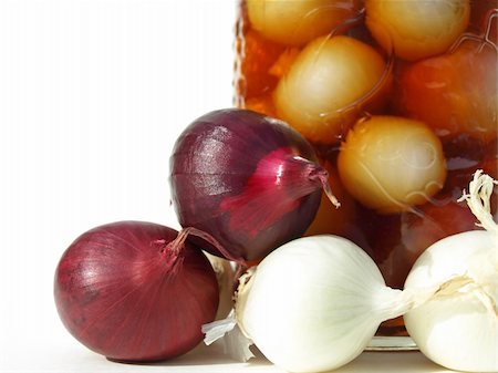 simsearch:400-04229428,k - Jar of pickled onions with decoration of fresh onions Stock Photo - Budget Royalty-Free & Subscription, Code: 400-06173873