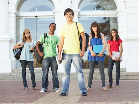 Group Of Teenage Students Standing Outside College Building Stock Photo - Budget Royalty-Free & Subscription, Code: 400-06204152