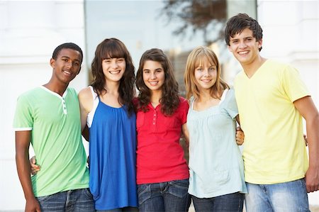 Group Of Teenage Students Standing Outside College Building Stock Photo - Budget Royalty-Free & Subscription, Code: 400-06204163