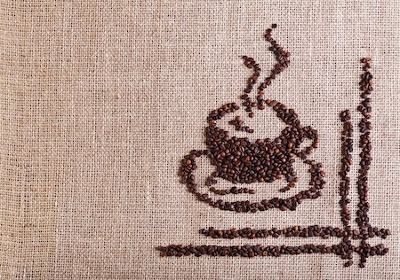 Coffee cup made of beans on burlap - with copy space Stock Photo - Budget Royalty-Free & Subscription, Code: 400-06200913