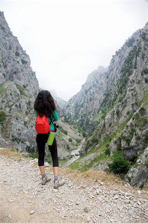 trekking at Gorge of River Cares in Asturias Spain Foto de stock - Super Valor sin royalties y Suscripción, Código: 400-06201875