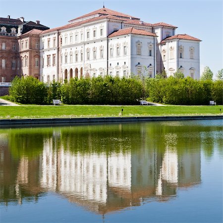 royal park - Italy - Reggia di Venaria Reale. Luxury royal palace Stock Photo - Budget Royalty-Free & Subscription, Code: 400-06202891