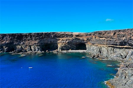 pajara - coves and caves in Ajuy, Fuerteventura, Canary Islands, Spain Stockbilder - Microstock & Abonnement, Bildnummer: 400-06203287