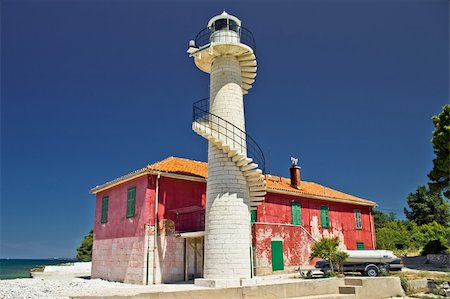 simsearch:400-05381171,k - Colorful lighthouse Puntamika in Zadar, Dalmatia, Croatia Foto de stock - Super Valor sin royalties y Suscripción, Código: 400-06328928