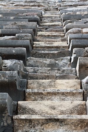simsearch:6119-08267144,k - Staircase in an ancient amphitheater in Side, Turkey Photographie de stock - Aubaine LD & Abonnement, Code: 400-06330015