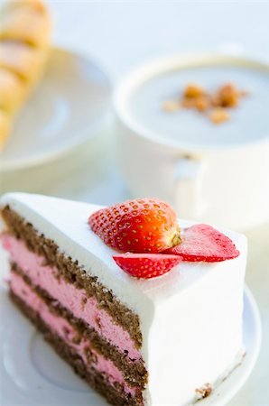 pancake soup - strawberry cake Stock Photo - Budget Royalty-Free & Subscription, Code: 400-06357375