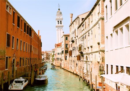 simsearch:400-06391540,k - Typical Venice street. Summer day Stock Photo - Budget Royalty-Free & Subscription, Code: 400-06366141