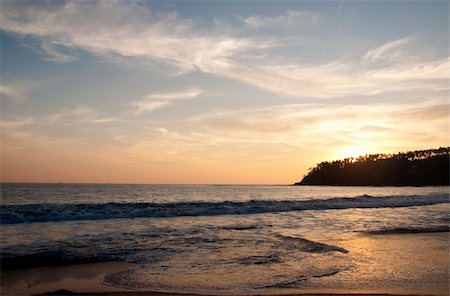 A Beautiful Sunset at Mirissa Beach, Sri Lanka Foto de stock - Super Valor sin royalties y Suscripción, Código: 400-06360457