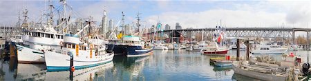 simsearch:400-07680821,k - Harbor at Granville Island Bridge in Vancouver BC Canada Panorama Foto de stock - Royalty-Free Super Valor e Assinatura, Número: 400-06363112