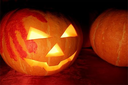 simsearch:400-03939142,k - pumpkin for Halloween with a track of blood-stained palm Stock Photo - Budget Royalty-Free & Subscription, Code: 400-06363825