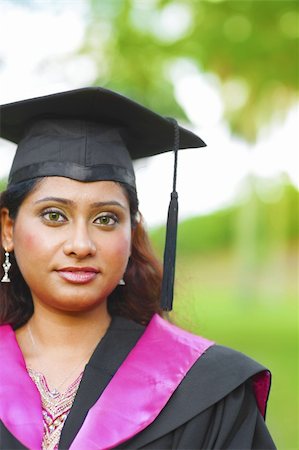 pakistani student - Young Asian Indian female smiling outdoor Stock Photo - Budget Royalty-Free & Subscription, Code: 400-06387453