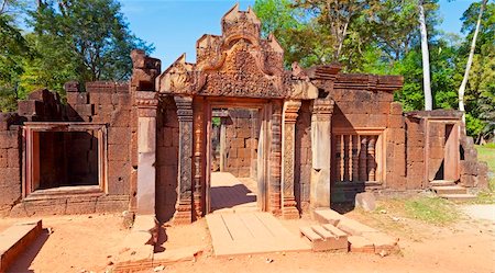 simsearch:400-06391595,k - Temple de Banteay Srey Inside près de Siem Reap, Cambodge Photographie de stock - Aubaine LD & Abonnement, Code: 400-06388869