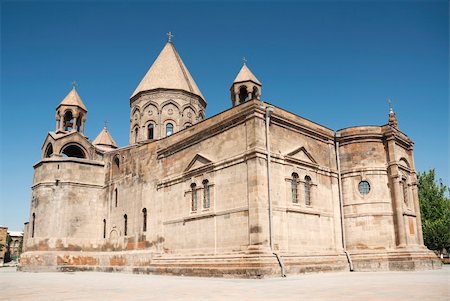 simsearch:879-09034433,k - orthodox church outside yerevan armenia Foto de stock - Super Valor sin royalties y Suscripción, Código: 400-06389541
