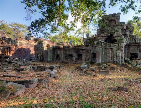 Ruins of Preah Khan Temple in Angkor Thom, Cambodia Foto de stock - Super Valor sin royalties y Suscripción, Código: 400-06395118