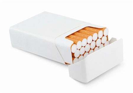 simsearch:696-05780738,k - Open pack of cigarettes isolated on white with clipping path Foto de stock - Super Valor sin royalties y Suscripción, Código: 400-06397369