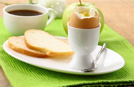 healthy breakfast with eggs and toast Stock Photo - Budget Royalty-Free & Subscription, Code: 400-06391992