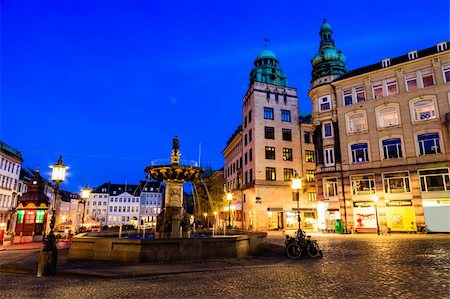 Fountain and Gamelltorv Square at the Evening in Copenhagen, Denmark Stock Photo - Budget Royalty-Free & Subscription, Code: 400-06392980