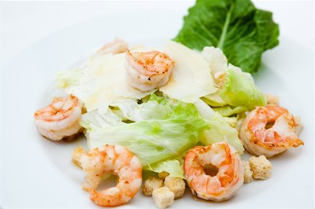 simsearch:400-04879197,k - Classic Caesar salad with shrimps Stock Photo - Budget Royalty-Free & Subscription, Code: 400-06416489