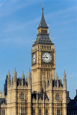 simsearch:400-08048584,k - The Clock Tower in London, England, UK Foto de stock - Super Valor sin royalties y Suscripción, Código: 400-06417470