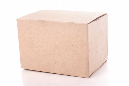 simsearch:400-05708252,k - Cardboard box isolated on a white background Stock Photo - Budget Royalty-Free & Subscription, Code: 400-06419633