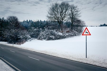 An image of a road in a winter scenery Stock Photo - Budget Royalty-Free & Subscription, Code: 400-06424605