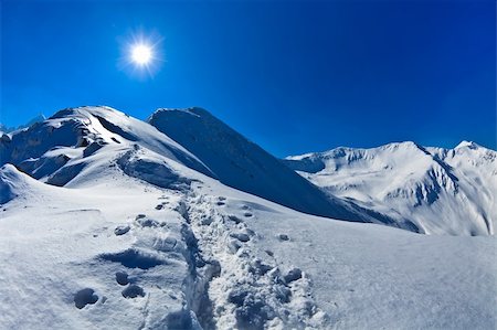 simsearch:400-07309307,k - Blick vom Negoiu-Gipfel im Winter. Fogarascher Berge, südlichen Karpaten, Rumänien Stockbilder - Microstock & Abonnement, Bildnummer: 400-06424672
