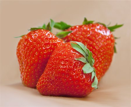 Fresh juicy strawberry on background Fotografie stock - Microstock e Abbonamento, Codice: 400-06428110