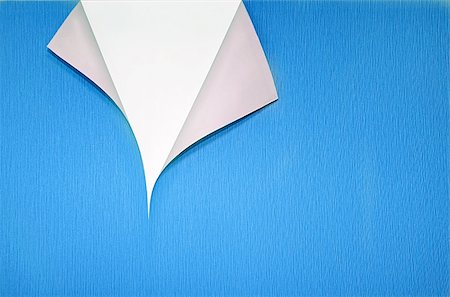 paper torn curl - blue wallpaper with curled corner and white copyspace Foto de stock - Super Valor sin royalties y Suscripción, Código: 400-06429142