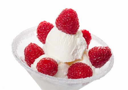 simsearch:400-08196051,k - Ice Cream with Raspberries, isolated on white, closeup Foto de stock - Royalty-Free Super Valor e Assinatura, Número: 400-06423503
