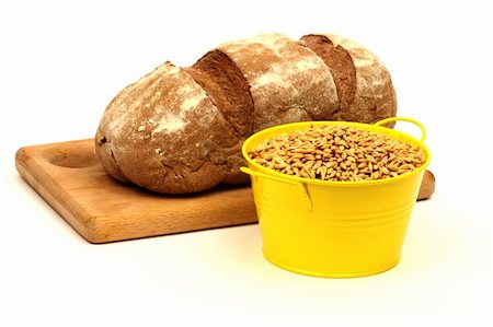 simsearch:400-08428404,k - sowing wheat seed and bread over white Stock Photo - Budget Royalty-Free & Subscription, Code: 400-06459399