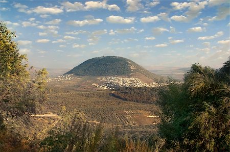 view of the biblical Mount Tabor and the Arab villages at its foot Stock Photo - Budget Royalty-Free & Subscription, Code: 400-06460130