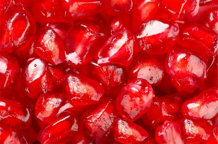 simsearch:640-02656973,k - Ripe pomegranate seeds arranged as a background Fotografie stock - Microstock e Abbonamento, Codice: 400-06460455