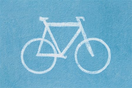 simsearch:400-05100151,k - Bicycle road sign on blue background Photographie de stock - Aubaine LD & Abonnement, Code: 400-06463278