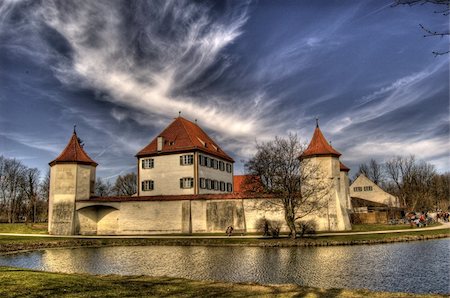 Blutenburg castle in Munich, Germany Foto de stock - Super Valor sin royalties y Suscripción, Código: 400-06471355