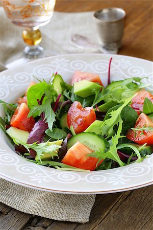 simsearch:400-07894253,k - salad mix with avocado tomato and cucumber Stock Photo - Budget Royalty-Free & Subscription, Code: 400-06485758