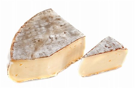 Saint-Nectaire cheese in front of white background Photographie de stock - Aubaine LD & Abonnement, Code: 400-06483192