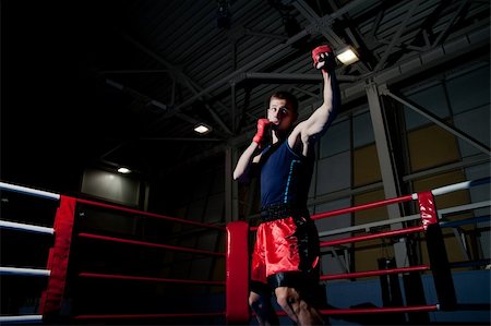 simsearch:685-02941763,k - Young adult man boxing in gym Stock Photo - Budget Royalty-Free & Subscription, Code: 400-06519680