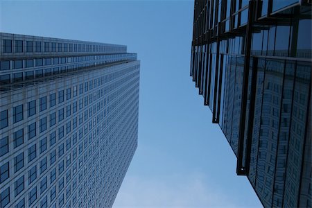 docklands - Office buildings in Canary Wharf, London Foto de stock - Super Valor sin royalties y Suscripción, Código: 400-06522113